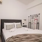 Merlis فيلة